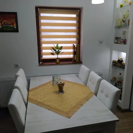 Villa Zubor Crni Vrh